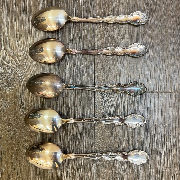 5 vintage Oneida Community Modern Baroque teaspoons - Picture 2 of 4